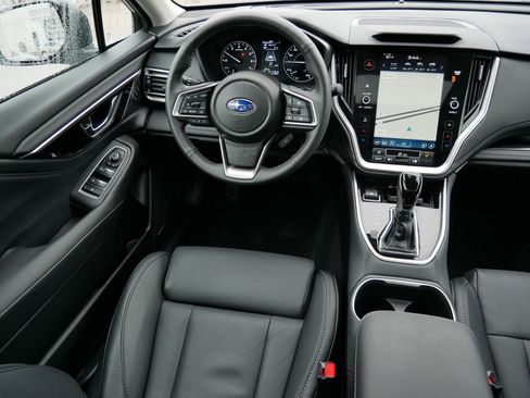 Certified 2025 Subaru Outback Limited image 9