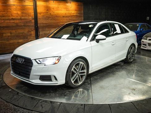 Used 2018 Audi A3 2.0T Premium w/ Convenience Package image 2