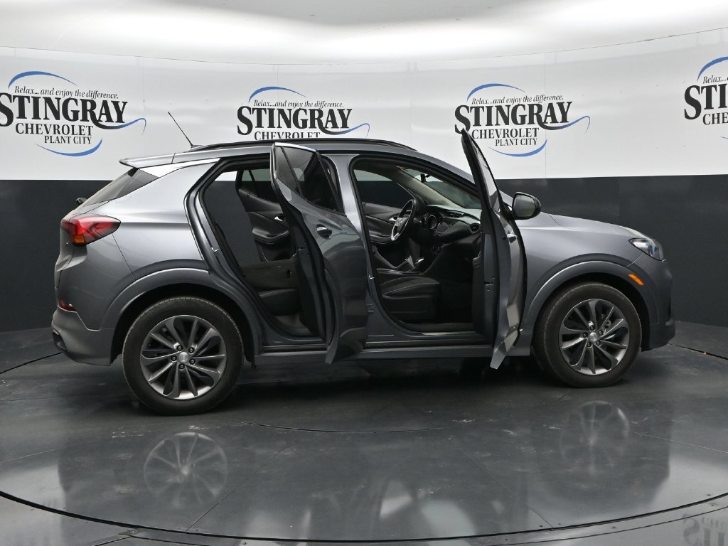 Used 2021 Buick Encore GX Select w/ Sport Touring Package FWD image 27