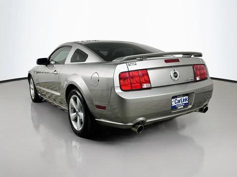 Used 2009 Ford Mustang GT Premium RWD image 5