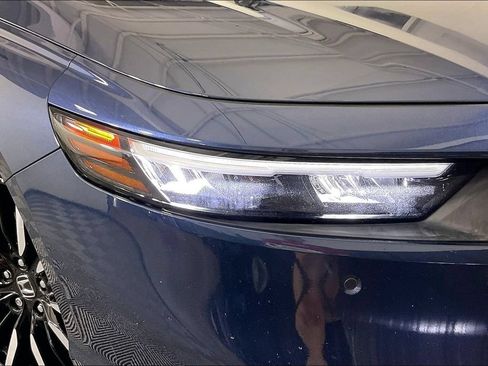 Used 2024 Honda Accord Touring image 36
