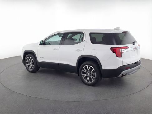 Used 2023 GMC Acadia SLT image 6