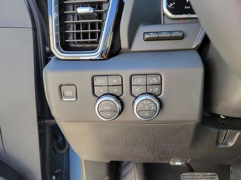 New 2026 GMC Sierra 3500 Denali w/ Denali Reserve Package image 18