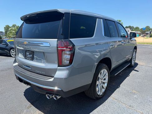 Used 2024 Chevrolet Tahoe Premier RWD image 5
