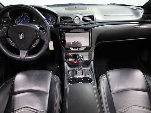Used 2016 Maserati GranTurismo Convertible image 22
