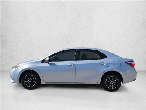 Used 2014 Toyota Corolla L image 5