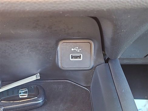 Certified 2024 Honda HR-V LX image 16