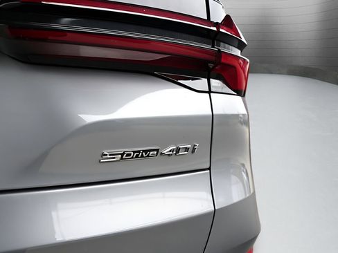 Used 2024 BMW X5 sDrive40i image 23