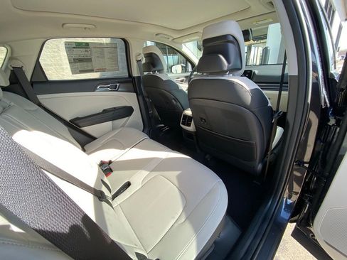New 2026 Kia Sportage EX AWD/4WD image 25