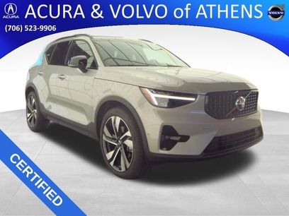 Used 2025 Volvo XC40 B5 Plus