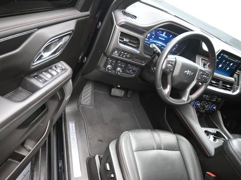 Used 2024 Chevrolet Tahoe RST w/ Luxury Package image 11