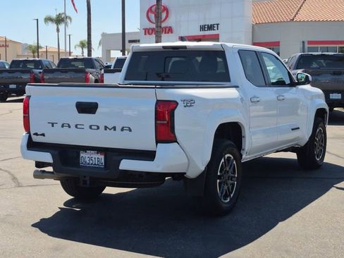 Used 2024 Toyota Tacoma TRD Sport w/ TRD Sport Upgrade Package AWD/4WD image 5