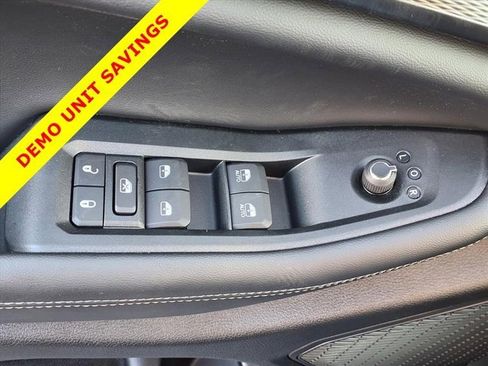 New 2025 Jeep Grand Cherokee image 14