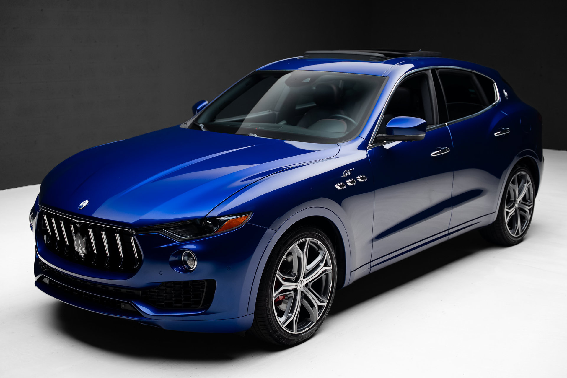 Used 2023 Maserati Levante GT AWD/4WD image 5