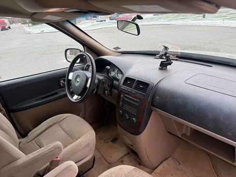 Used 2007 Chevrolet Uplander LS w/ Climate Package image 5