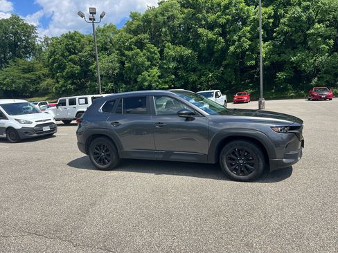 Used 2025 MAZDA CX-50 AWD 2.5 S w/ Preferred Package image 4