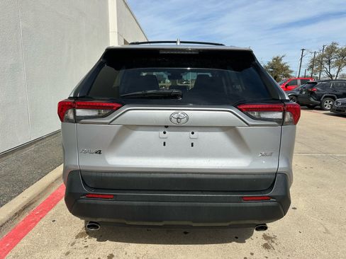 Used 2023 Toyota RAV4 XLE image 6
