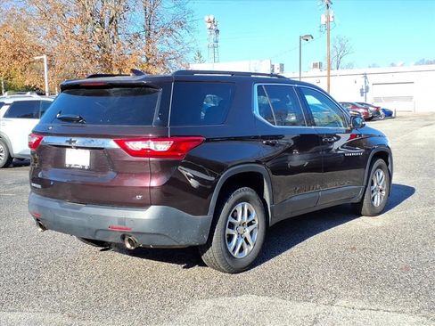 Used 2020 Chevrolet Traverse LT image 10