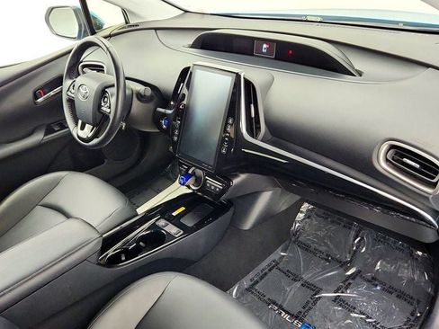 Used 2021 Toyota Prius Prime XLE FWD image 23