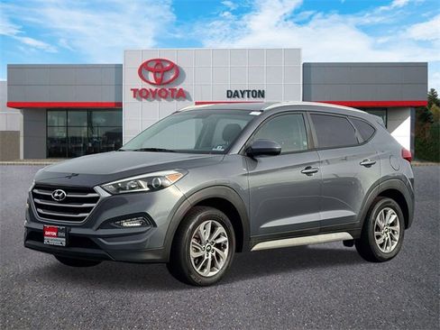Used 2017 Hyundai Tucson SE image 2