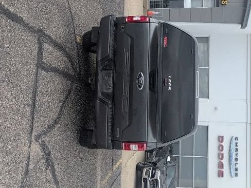 Used 2019 Ford F150 XL w/ Equipment Group 101A Mid AWD/4WD image 6