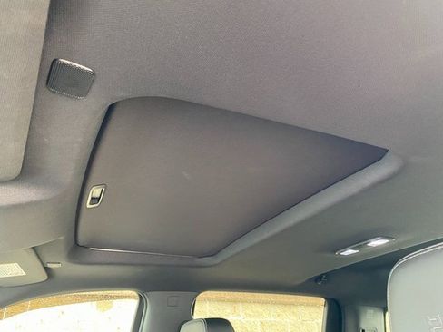 Used 2021 Chevrolet Silverado 2500 High Country image 16