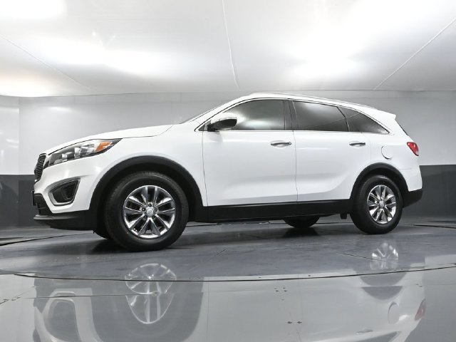 Used 2016 Kia Sorento LX FWD image 46