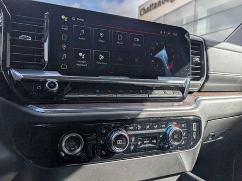 Used 2024 GMC Sierra 1500 SLT w/ SLT Convenience Package image 16