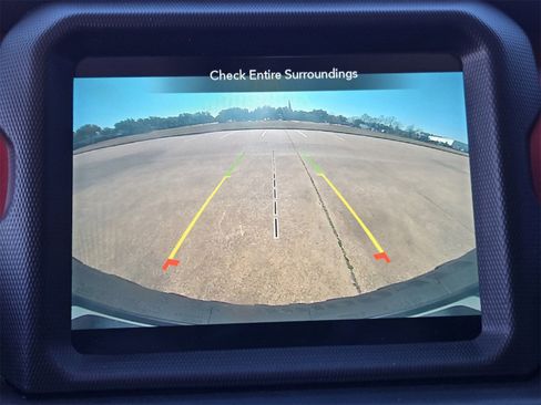 Used 2022 Jeep Wrangler Unlimited Rubicon w/ Steel Bumper Group image 16