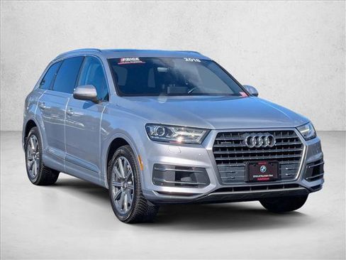 Used 2018 Audi Q7 3.0T Premium image 3