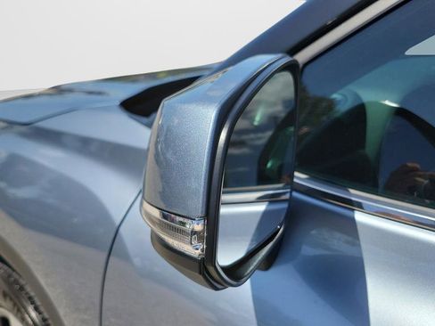 Used 2021 Toyota Highlander XLE image 27