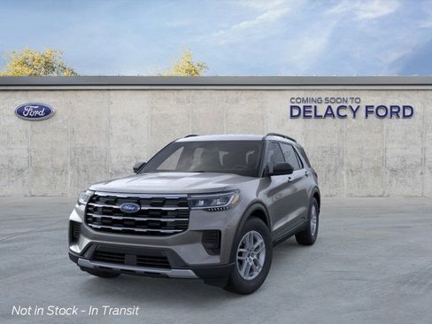 New 2026 Ford Explorer Active AWD/4WD image 3