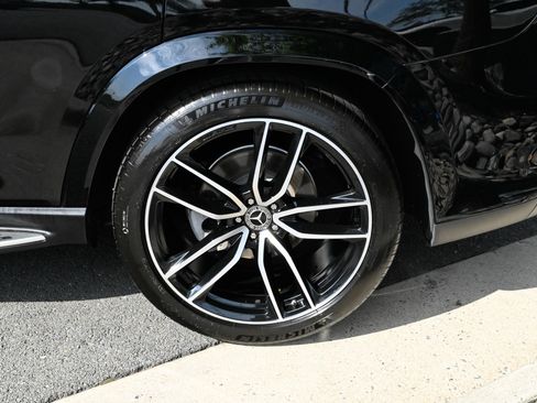 Used 2021 Mercedes-Benz GLS 580 4MATIC image 10
