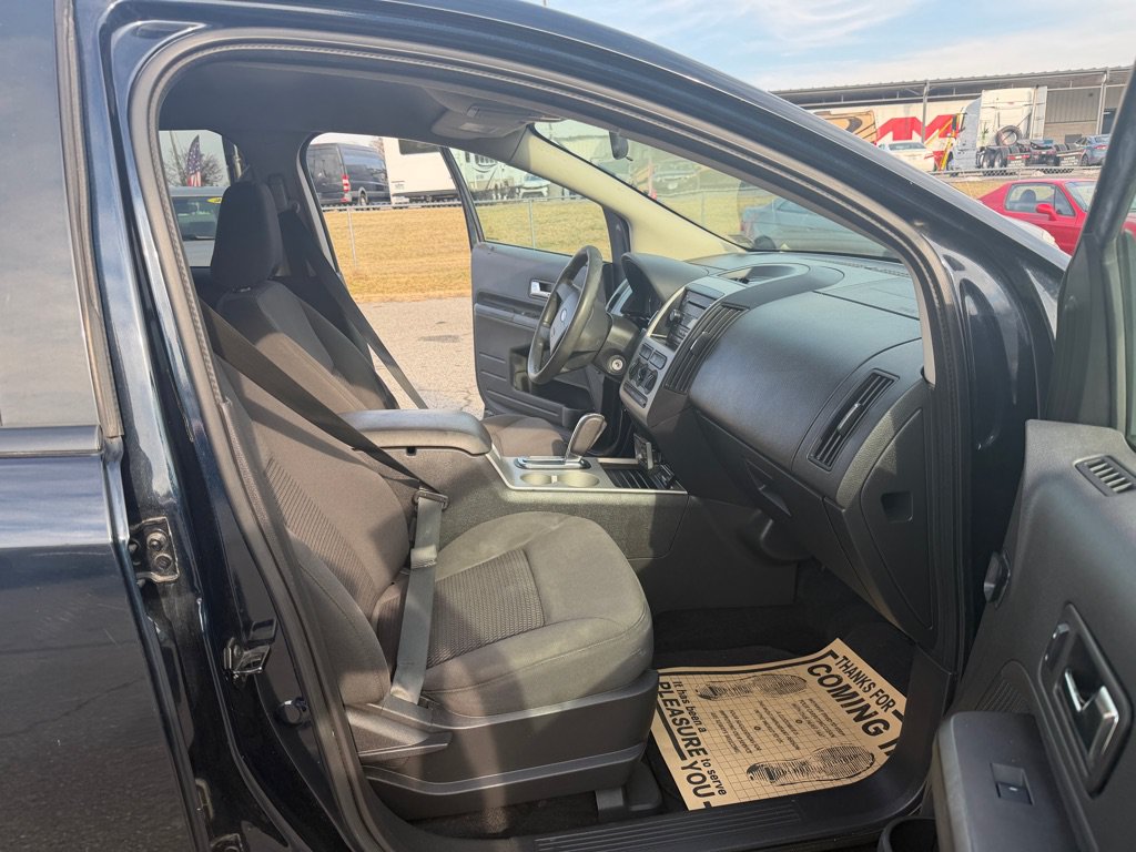 Used 2010 Ford Edge SE FWD image 15