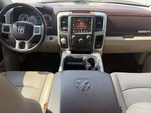 Used 2017 RAM 1500 Laramie w/ Convenience Group AWD/4WD image 13