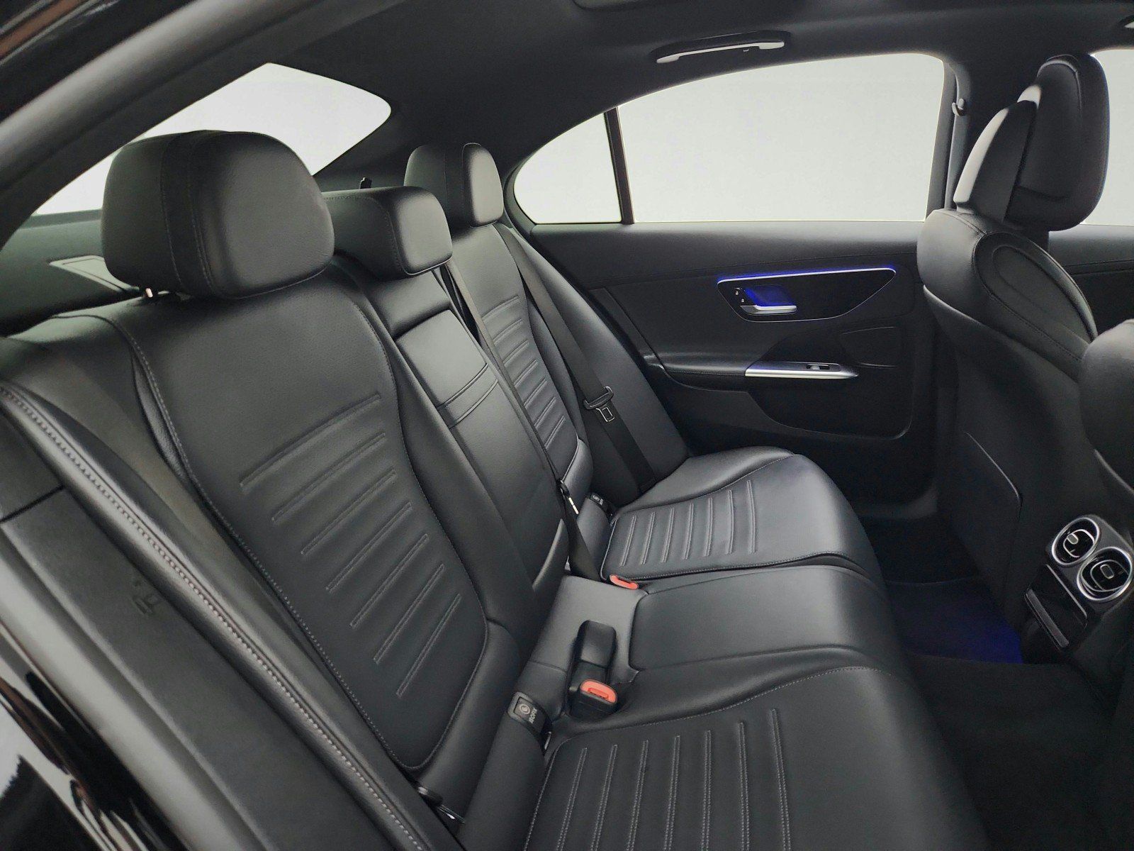 Certified 2023 Mercedes-Benz C 300 Sedan image 31