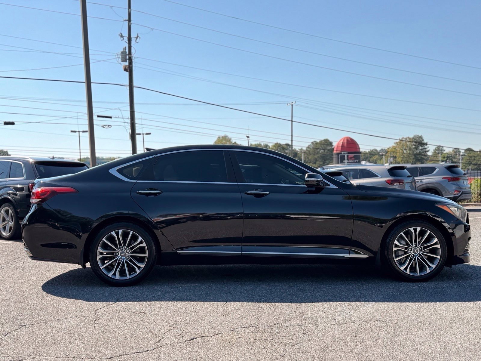 Used 2015 Hyundai Genesis 3.8 RWD image 6