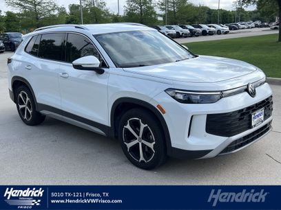 Used 2025 Volkswagen Tiguan SE