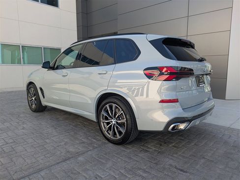 Used 2026 BMW X5 xDrive40i image 6