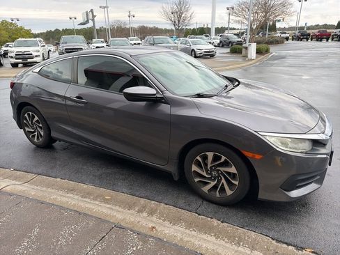 Used 2017 Honda Civic LX-P image 2