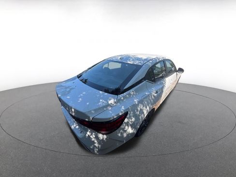 Used 2025 Nissan Sentra SV image 7