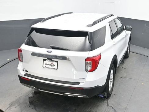 Used 2020 Ford Explorer XLT w/ Equipment Group 202A image 29