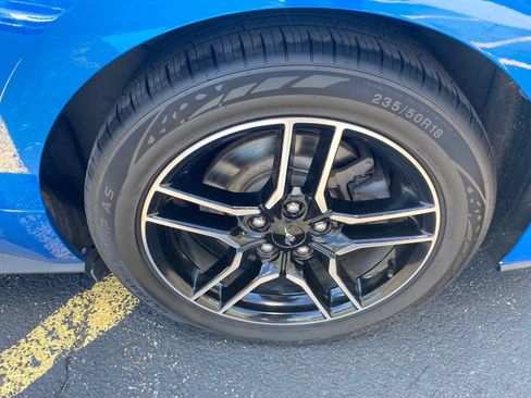 Used 2019 Ford Mustang GT Premium RWD image 37