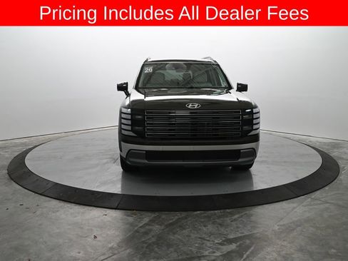 Used 2026 Hyundai Palisade SEL Premium FWD image 3