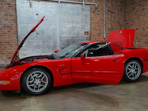 Used 2003 Chevrolet Corvette Z06 RWD image 27