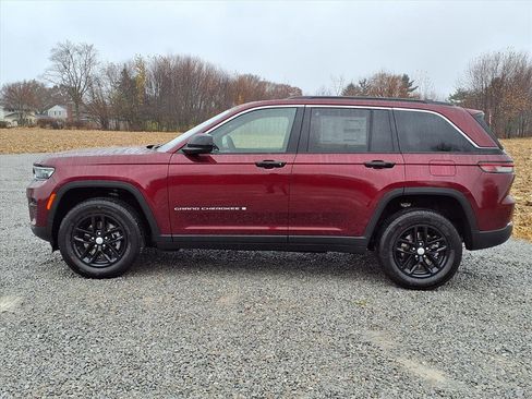 New 2025 Jeep Grand Cherokee Laredo X image 30