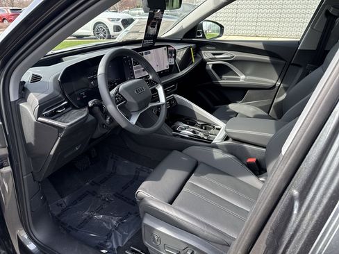 New 2026 Audi Q5 Prestige image 2