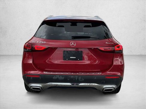 Used 2022 Mercedes-Benz GLA 250 4MATIC image 6