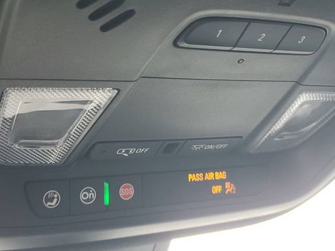 Certified 2024 Chevrolet Traverse LT w/ LPO, Floor Liner Package AWD/4WD image 32