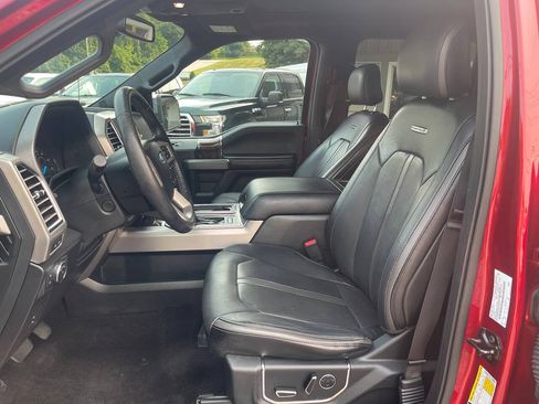 Used 2016 Ford F150 Platinum w/ Equipment Group 701A Luxury AWD/4WD image 20